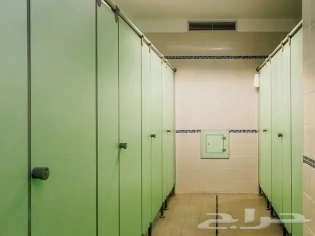 قواطع حمامات الفينوليك 1