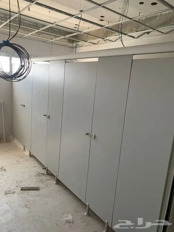 قواطع حمامات الفينوليك 15