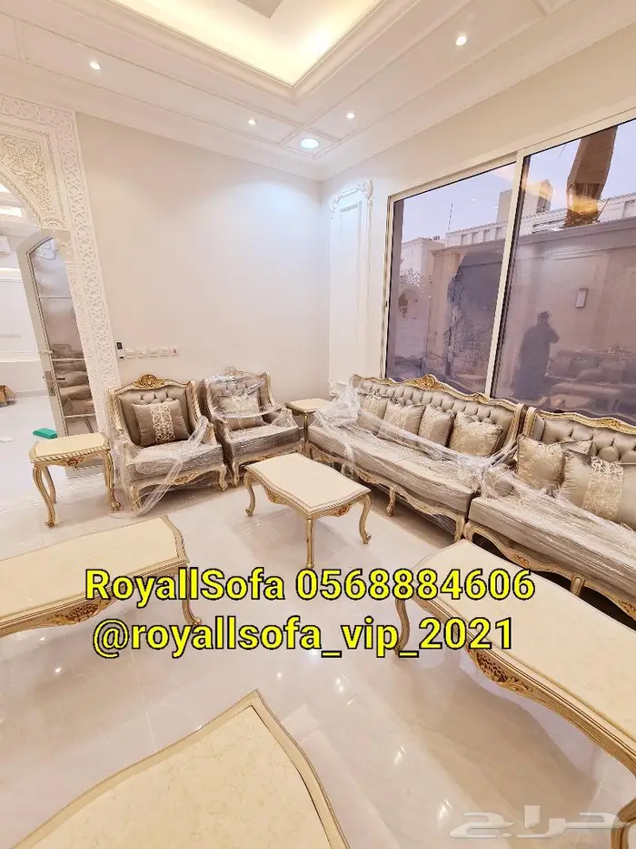 دلع منزلك بأجمل اطقم الكنب الكلاسيكية الملكية 2