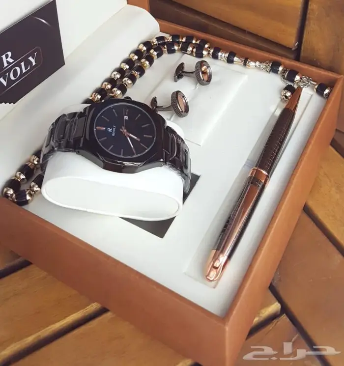 طقم ساعة رجالي ضمان سنه 6