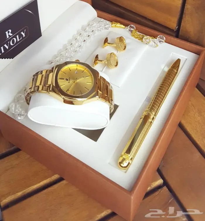 طقم ساعة رجالي ضمان سنه 10