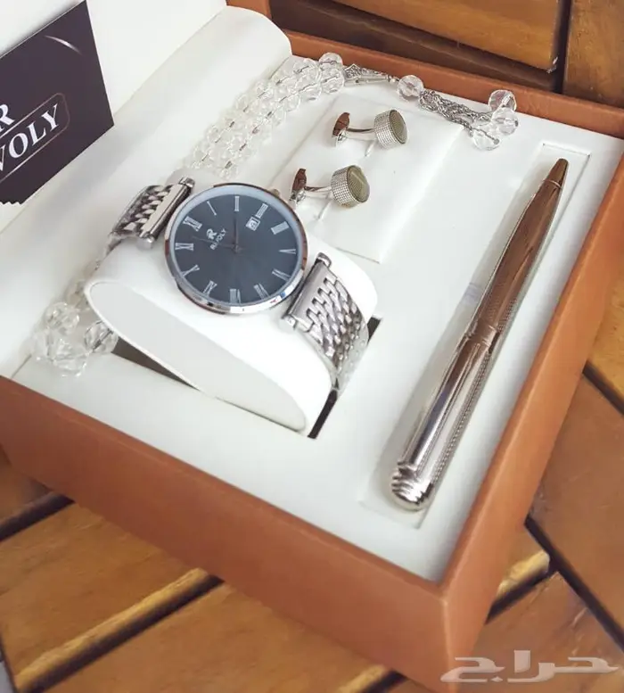 طقم ساعة رجالي ضمان سنه 19