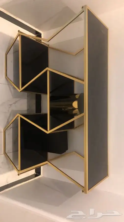 طاوله للبيع 1