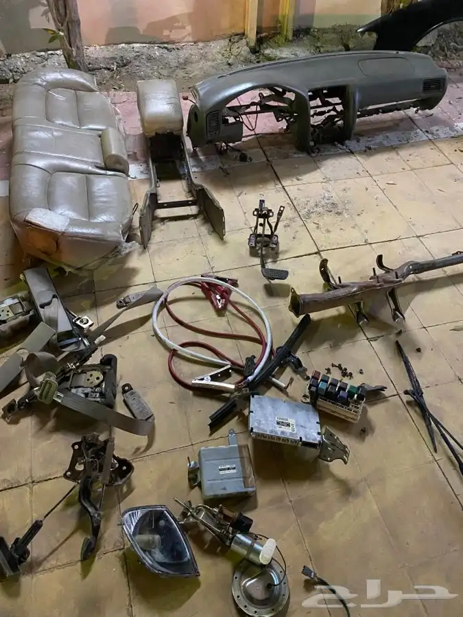 قطع غيار لكزس 400 LS 22