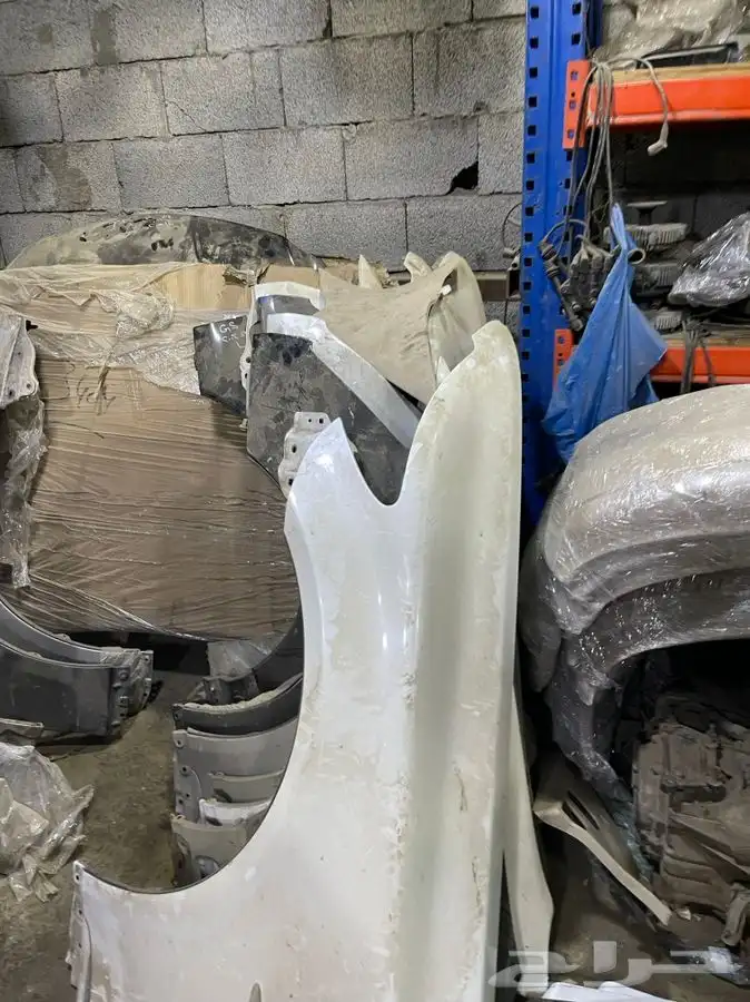 قطع لكزس جميع الفئات ار اكس Rx ls gs es 23