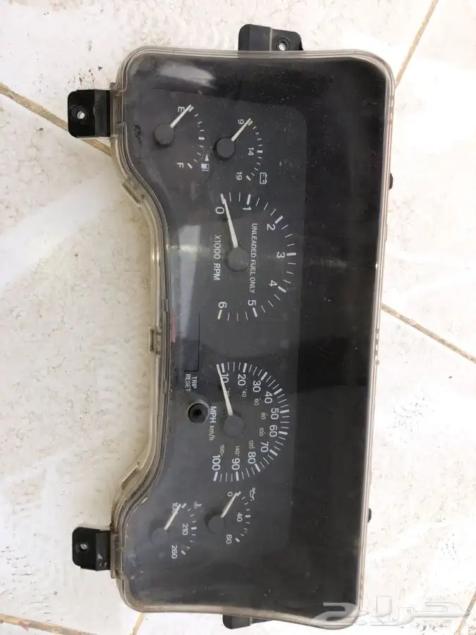 قطع شيروكي 97 - 2001 1