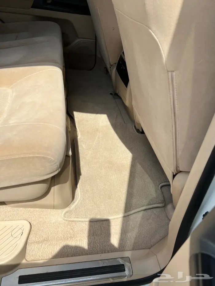 (تم البيع)جيب لاندكرور 2012 مخزن 41