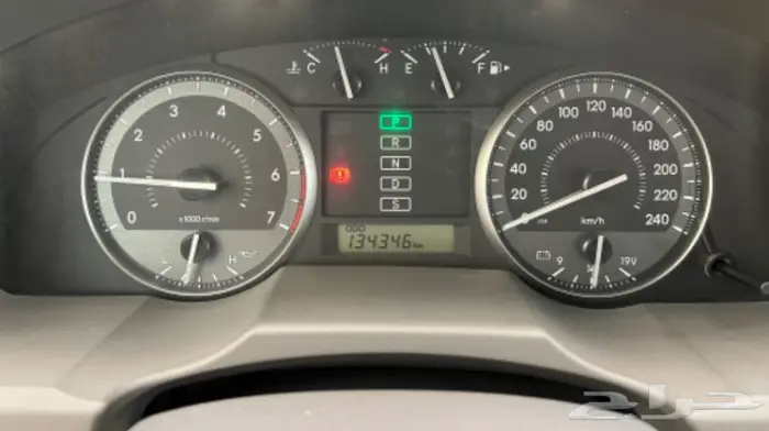 (تم البيع)جيب لاندكرور 2012 مخزن 75