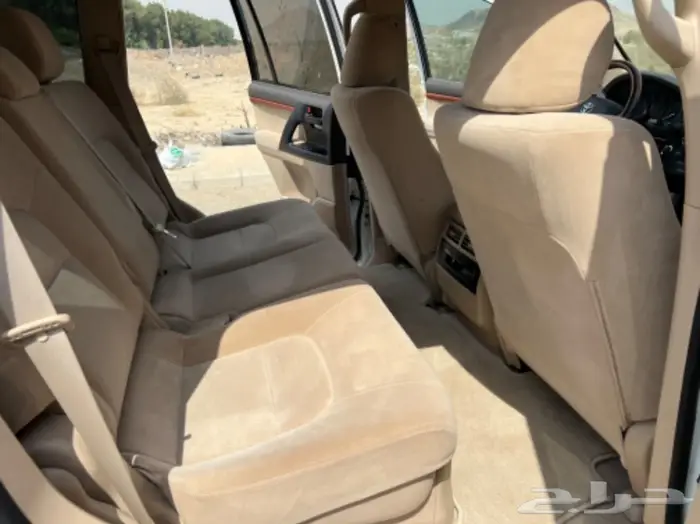 (تم البيع)جيب لاندكرور 2012 مخزن 52