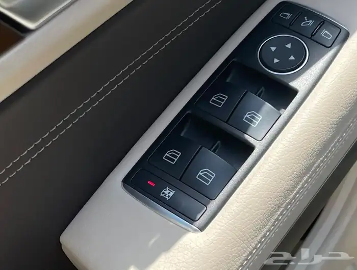مرسيدسE320مخزن9ألاف كيلو بحاله الجديد بدون حوادث او رش(مباع) 34