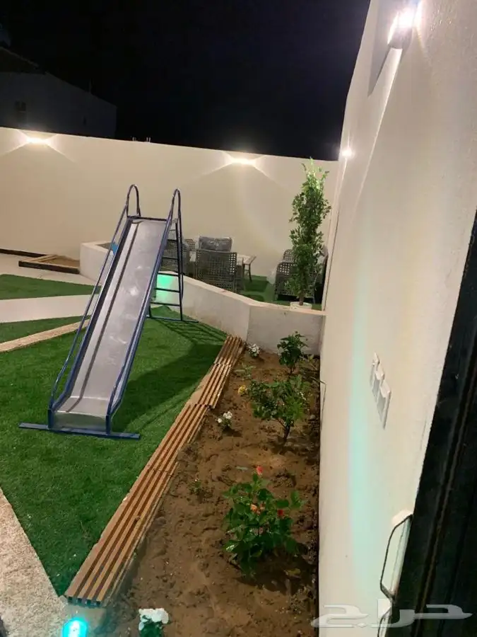 شالهات وفلل نارسيس الشقيق 20