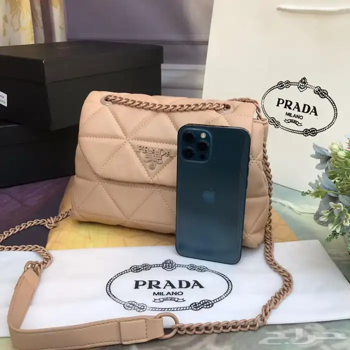 شنط ماركه درجه اولى 52