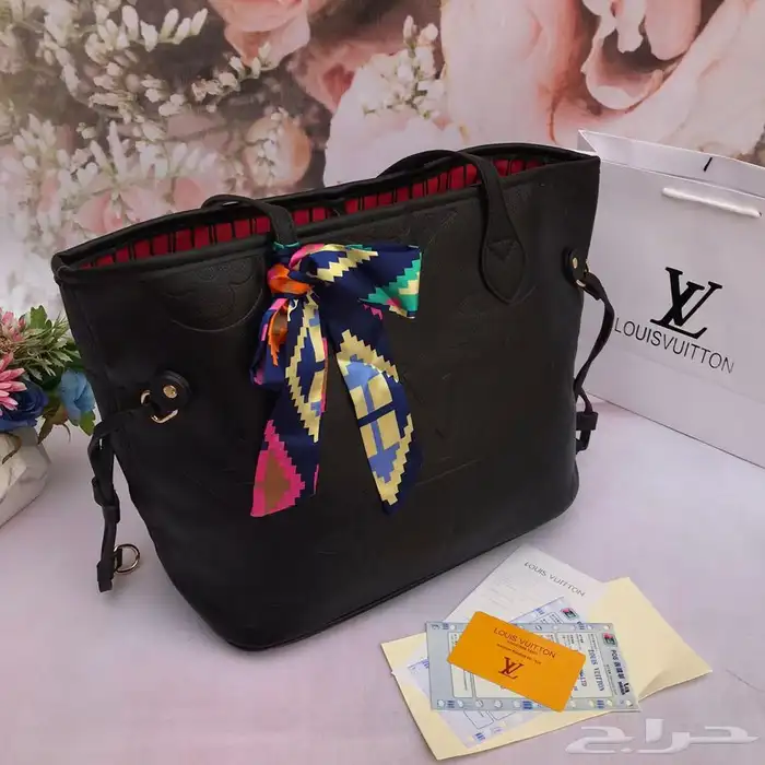 شنط ماركه درجه اولى 36