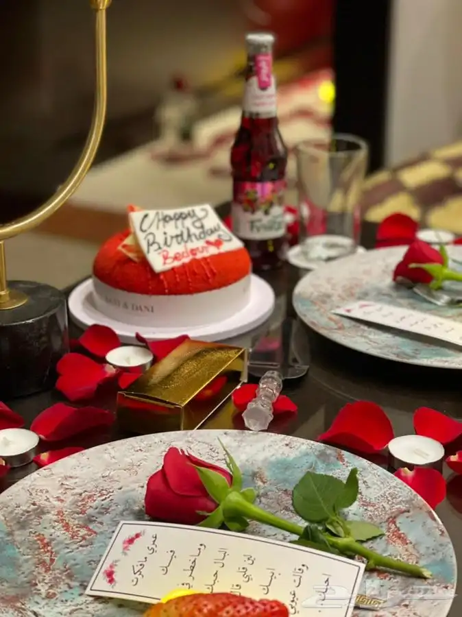 منسقة ذكرى زواج 11