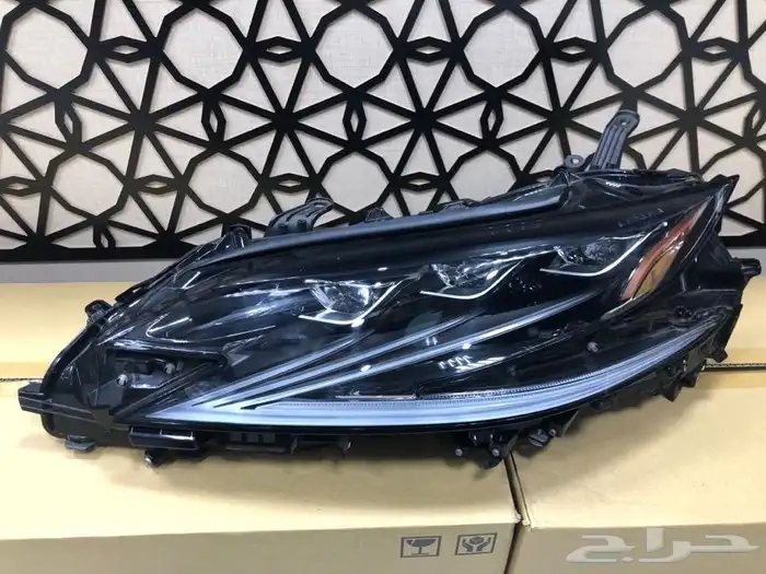 شمعه لكزس يسار LS500 موديل 2019 0