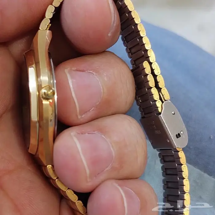ساعة نوع رادو رجالية سويسرية أصلية 1