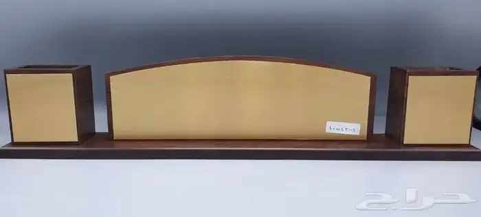 لوحات مكتبية ودروع تذكارية 4