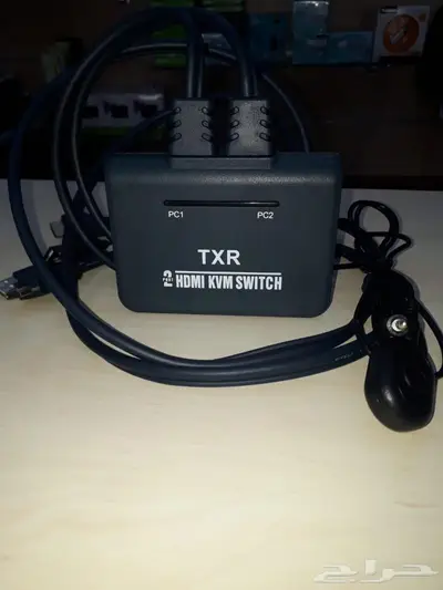 KVM موزع اتش دي ام اي لتشغيل جهازين على شاشة 3