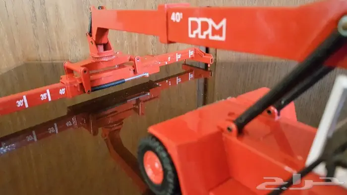 مجسم كرين رافعة حاويات تلسكوبي اسباني 10