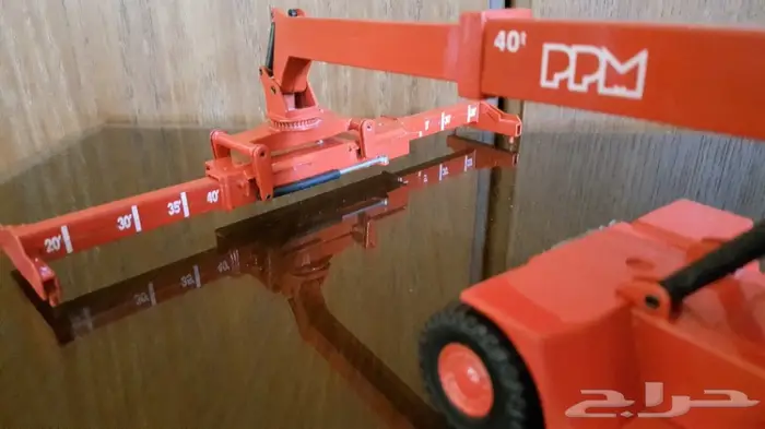 مجسم كرين رافعة حاويات تلسكوبي اسباني 11