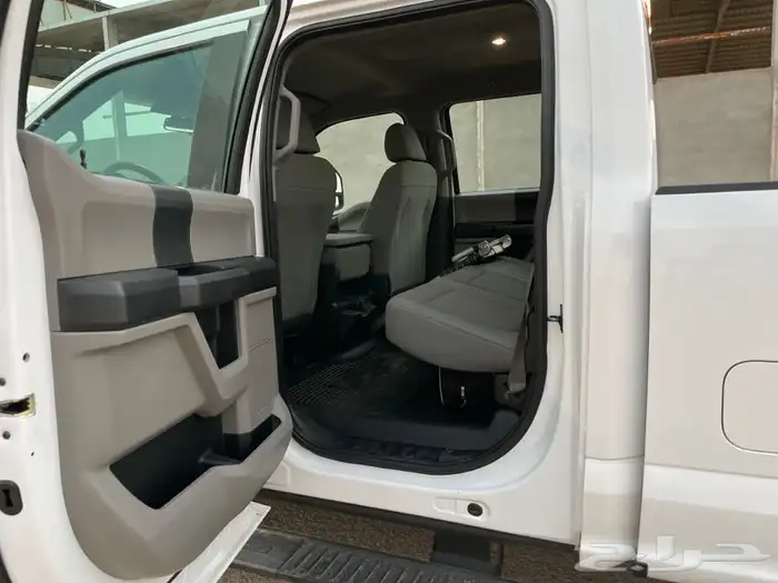 فورد F350 ديزل 9