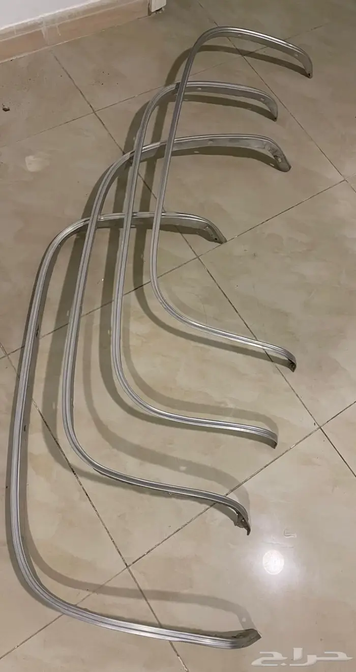 شنابر اصطبات خلفية كابرس 80 - 85 41