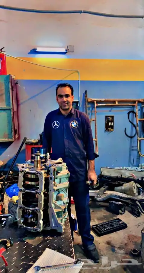 ورشه عزم الابداع لصيانه السيارات 6