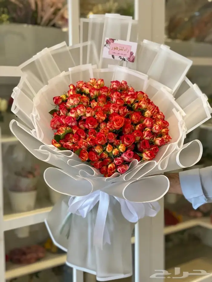 توصيل ورد و هدايا الرياض و تنسيق حفلات و كوش 0