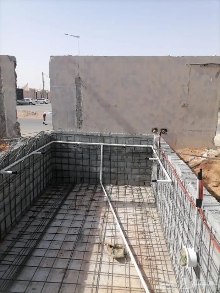 إنشاء و صيانة مسابح 1