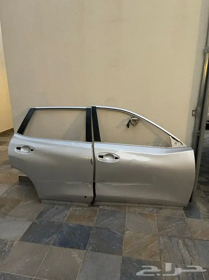 نيسان اكس تريل ابواب يمين امامي وخلفي من 2015 إلى 2022 1