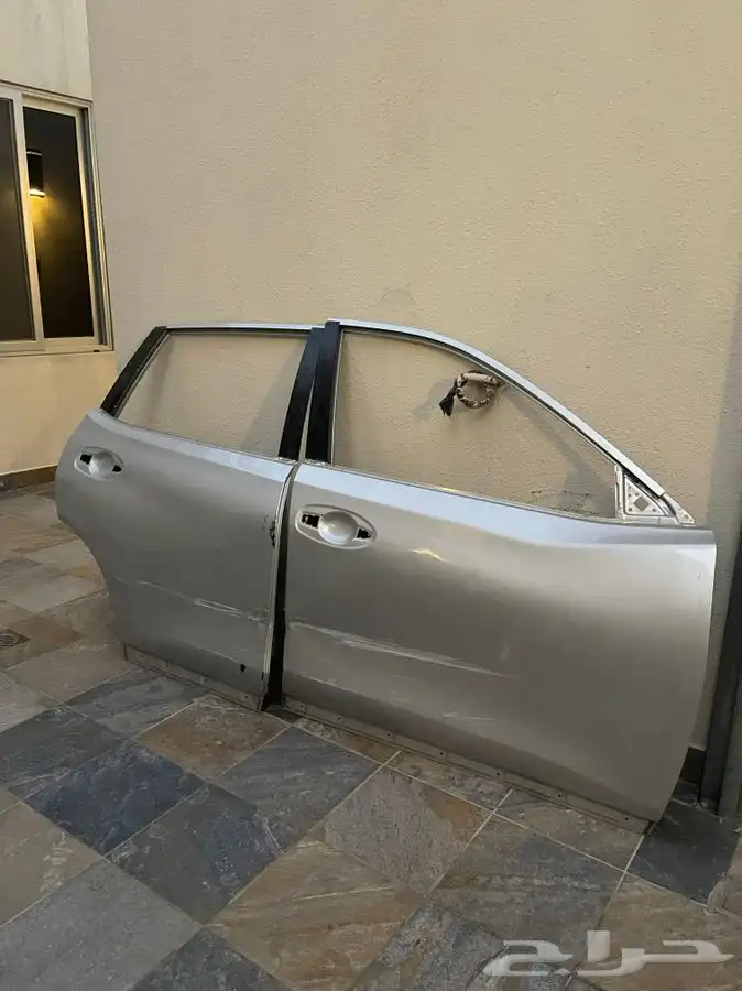 نيسان اكس تريل ابواب يمين امامي وخلفي من 2015 إلى 2022 2