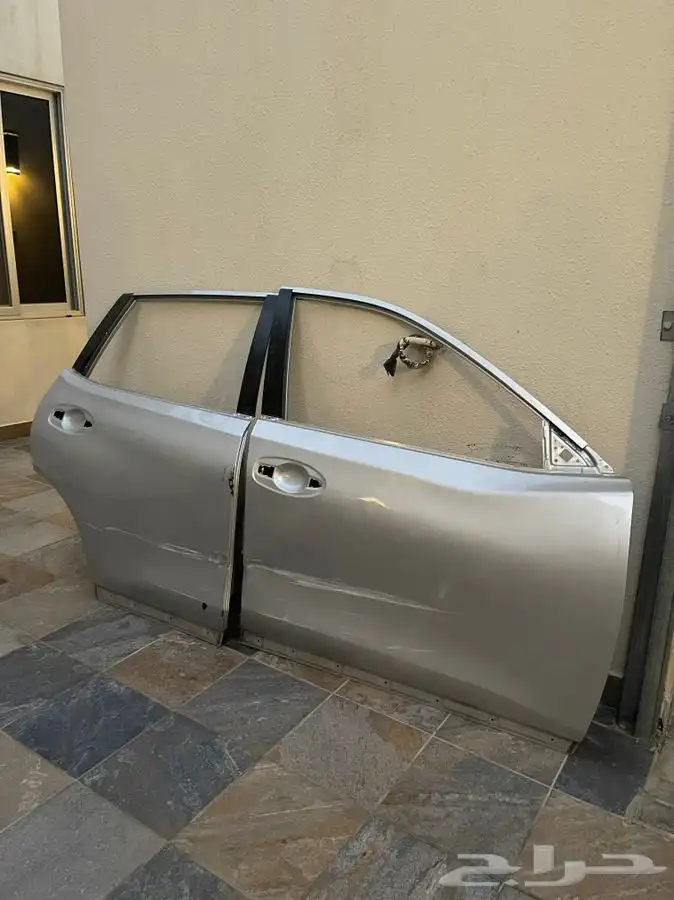 نيسان اكس تريل ابواب يمين امامي وخلفي من 2015 إلى 2022 3