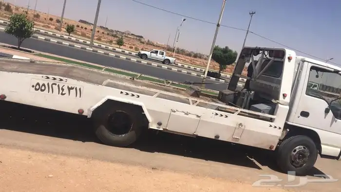 سطحه الشحيه لنقل السيارات المتعطله والمصدومه 0