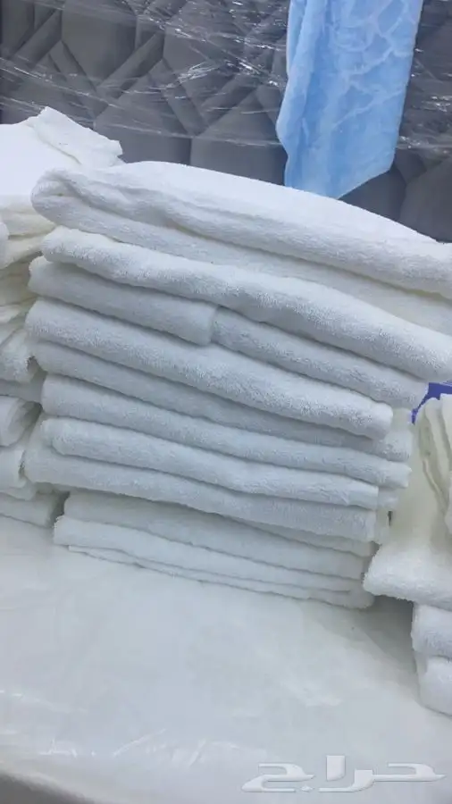 الاثاث سرير مخد مرتب مرتب 47