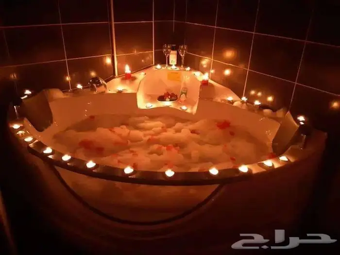 تزيين غرف عرسان وديجي موسيقى خيالية 7