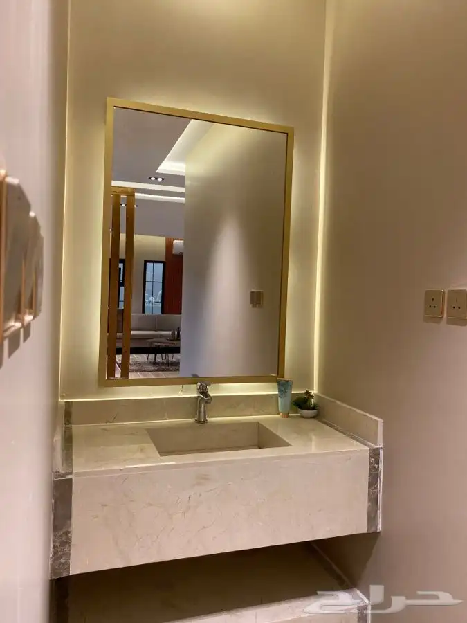 للبيع شاليه واستراحة لا في ان روز 14