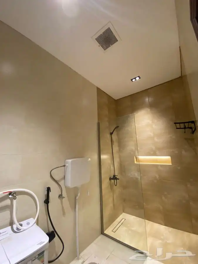 للبيع شاليه واستراحة لا في ان روز 13