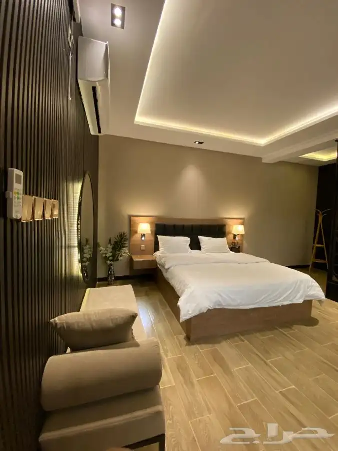 للبيع شاليه واستراحة لا في ان روز 4