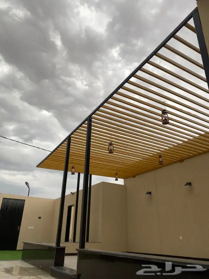 للبيع شاليه واستراحة لا في ان روز 40