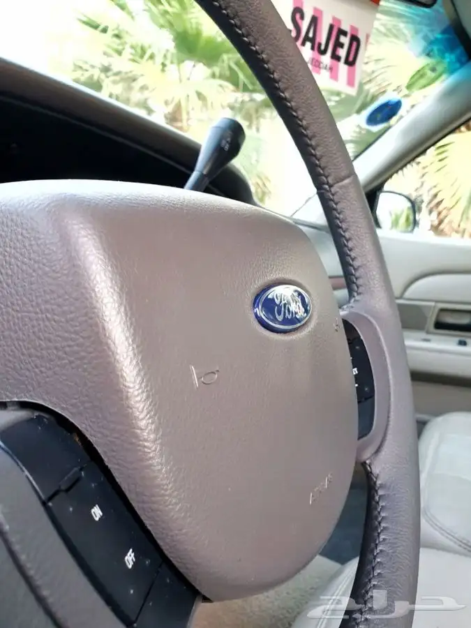 ( مباع ) فورد كراون فكتوريا 2011 29