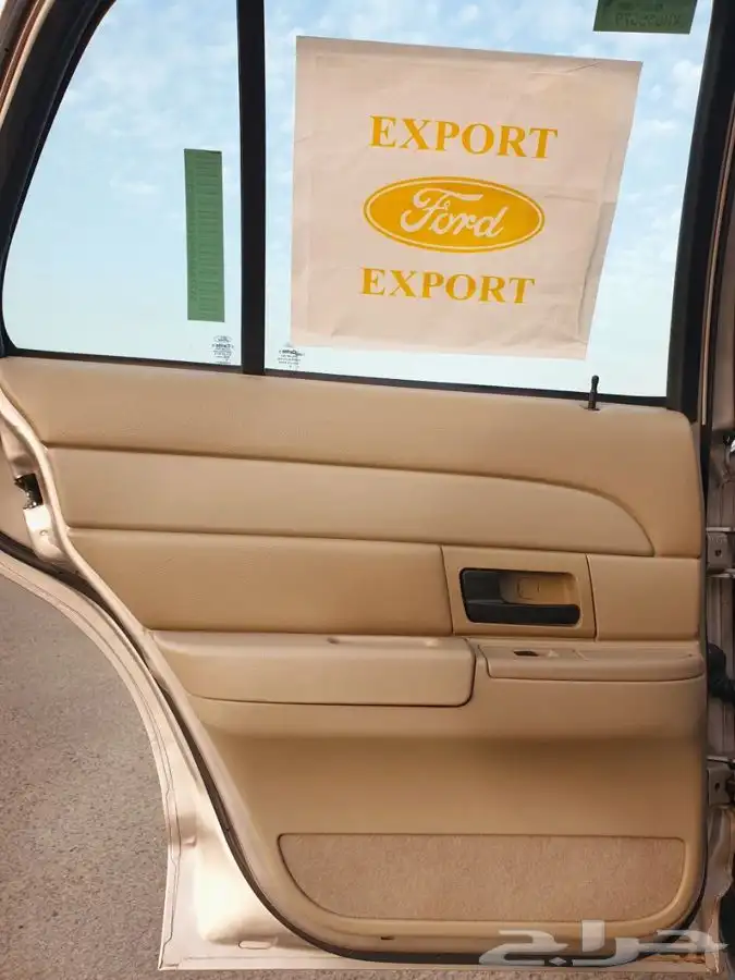 ( مباع ) فورد كراون فكتوريا 2011 43