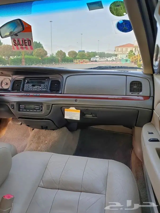 ( مباع ) فورد كراون فكتوريا 2011 34