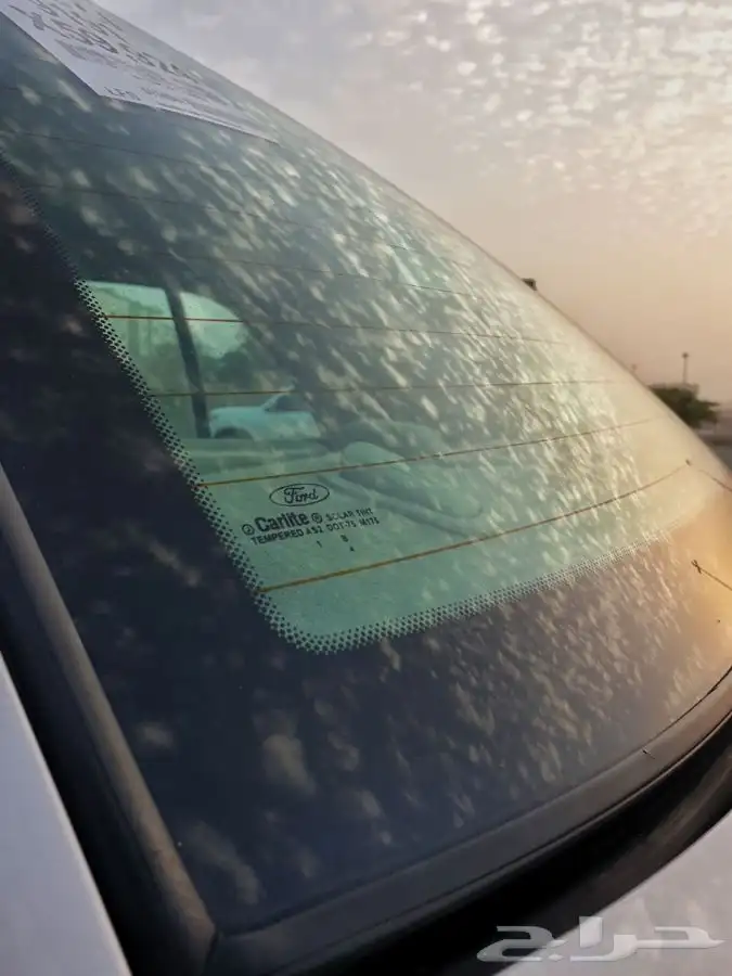 ( مباع ) فورد كراون فكتوريا 2011 24