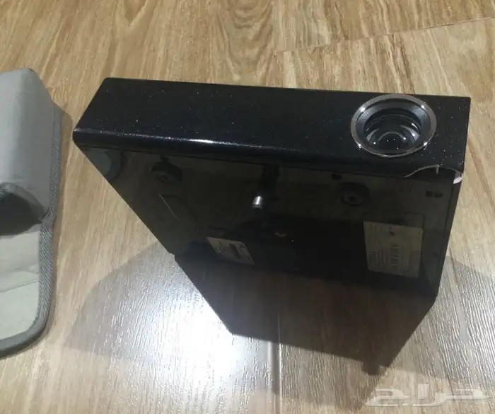 بروجكتر LG للبيع او التأجير 2
