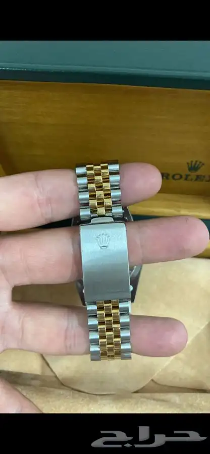 ساعة رولكس أصليه نظيفة مخزنه نص ذهب ونص ستيل قزاز كريستال 2
