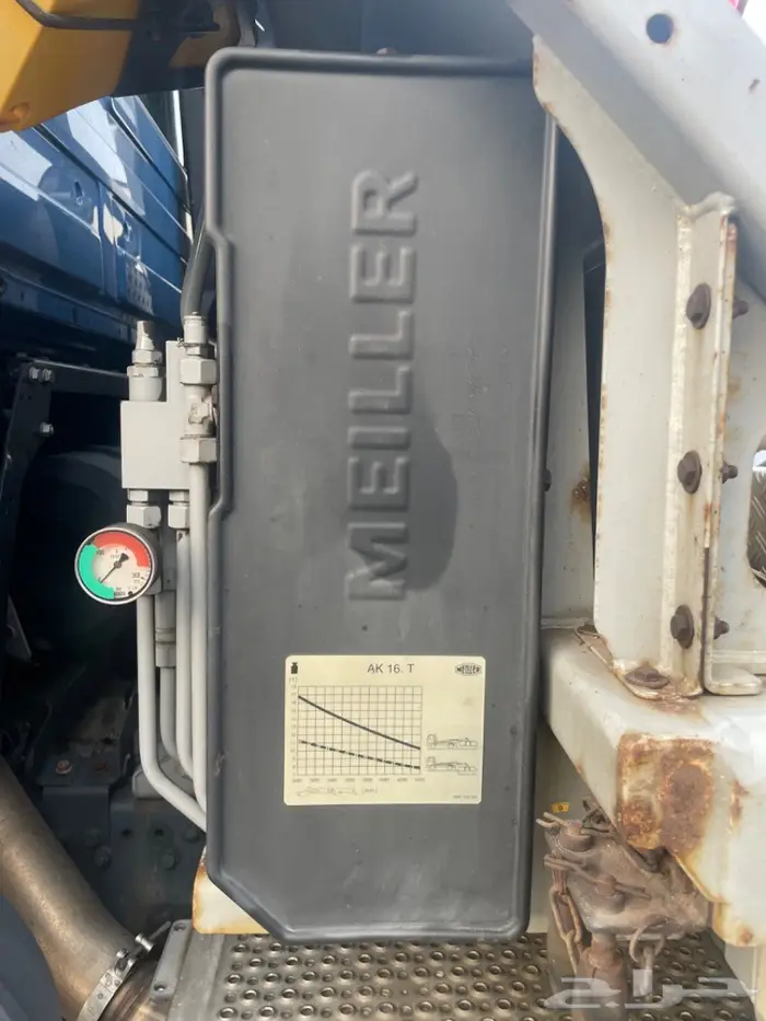 ( تم البيع ) اكتروس لقر حاويات 2012 3