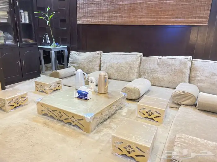 طاولة ارضية قهوة او مجلس خشبي خماسي 0