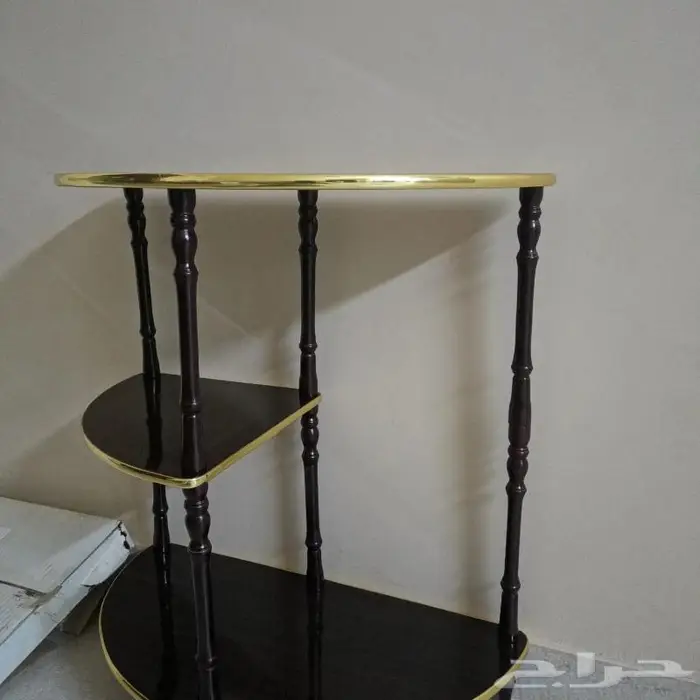 رفوف قديمة 3