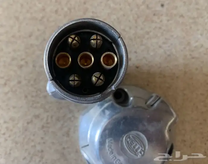 فيش منفذ كابلنق كهرب مقطورة عربة قلص ( صناعة الماني ) 4