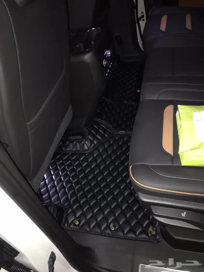 ارضيات جلد فاخره للسيارات  2